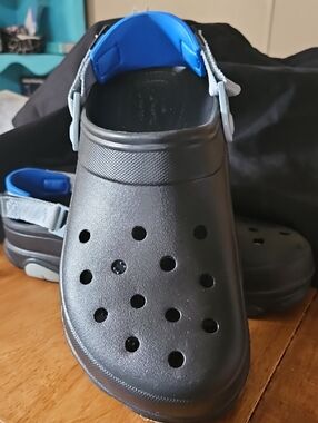 CROCS Mens Black Clog with Blue Heel Accent